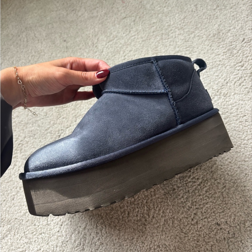 Navy blue platform mini Uggs